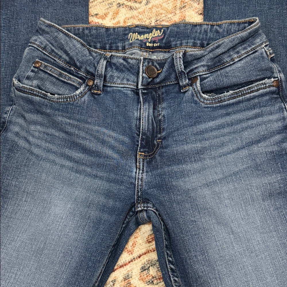Wrangler Retro Mae Women's Classic Blue Boot Cut Jeans - Picture 4 of 13